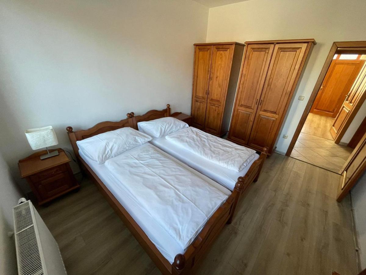 Apartman Pod Dratnikem Svratka Extérieur photo